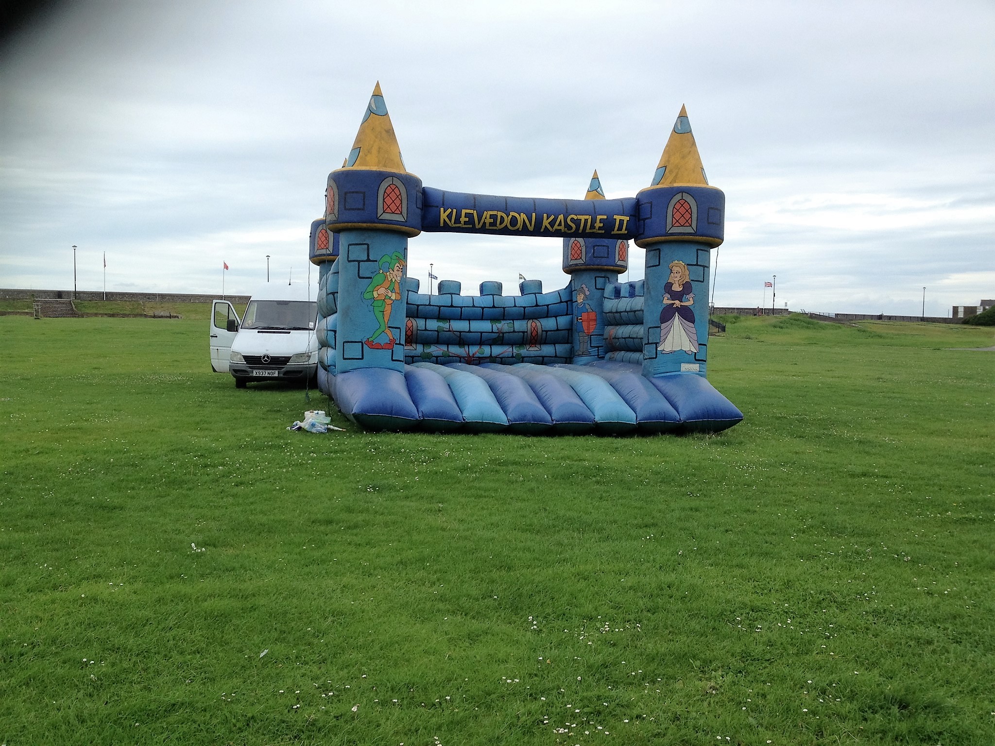 This huge castle is great for corporate events such as fetes and school proms, with an interesting spelling of our little local town! Suitable for all ages.